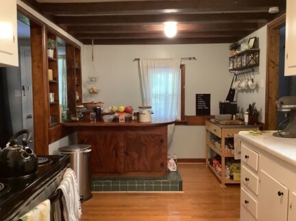 Kitchen - 2399 Mill Rd
