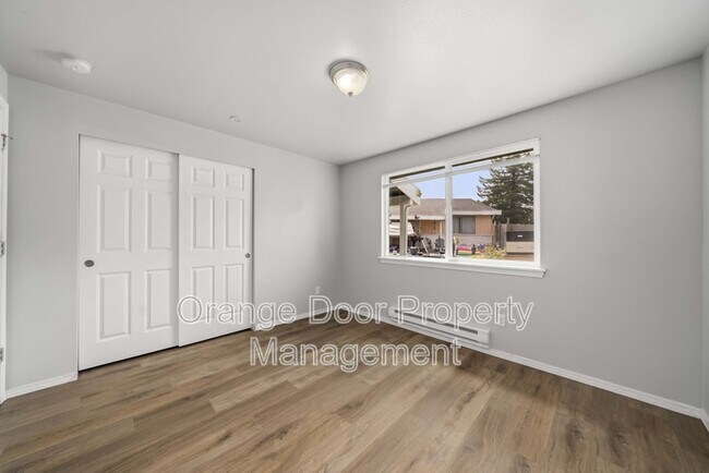 Building Photo - 28614 46th Ave South