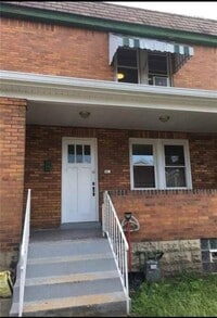 Building Photo - 518 Belgreen Pl