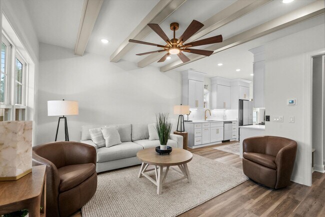 Building Photo - 113 ARBOR RIDGE CIR