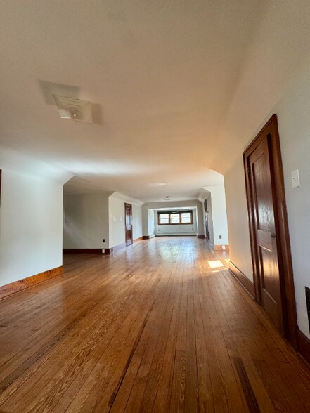 Building Photo - 1629 Old Brodhead Rd