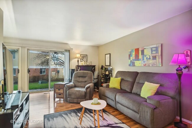 Building Photo - 1156 Auburn Ln