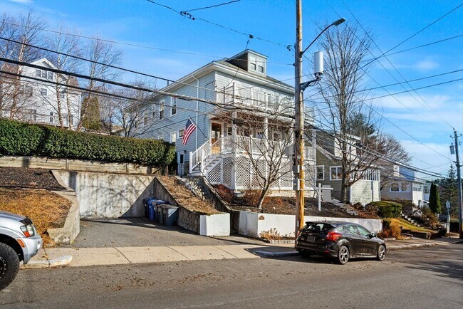 Building Photo - 25 Brayton Rd