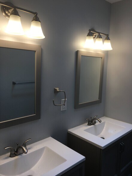 Building Photo - 12 Mill Street