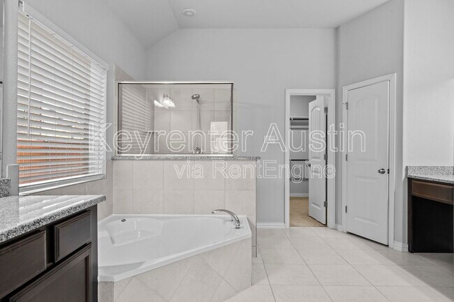 Building Photo - 3717 Del Payne Ln