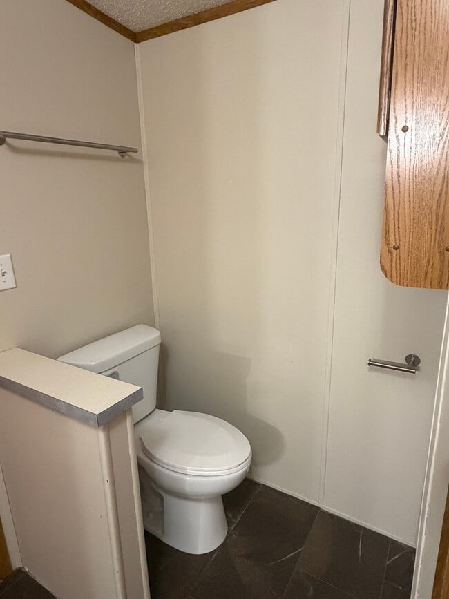 Building Photo - 4664 US-30