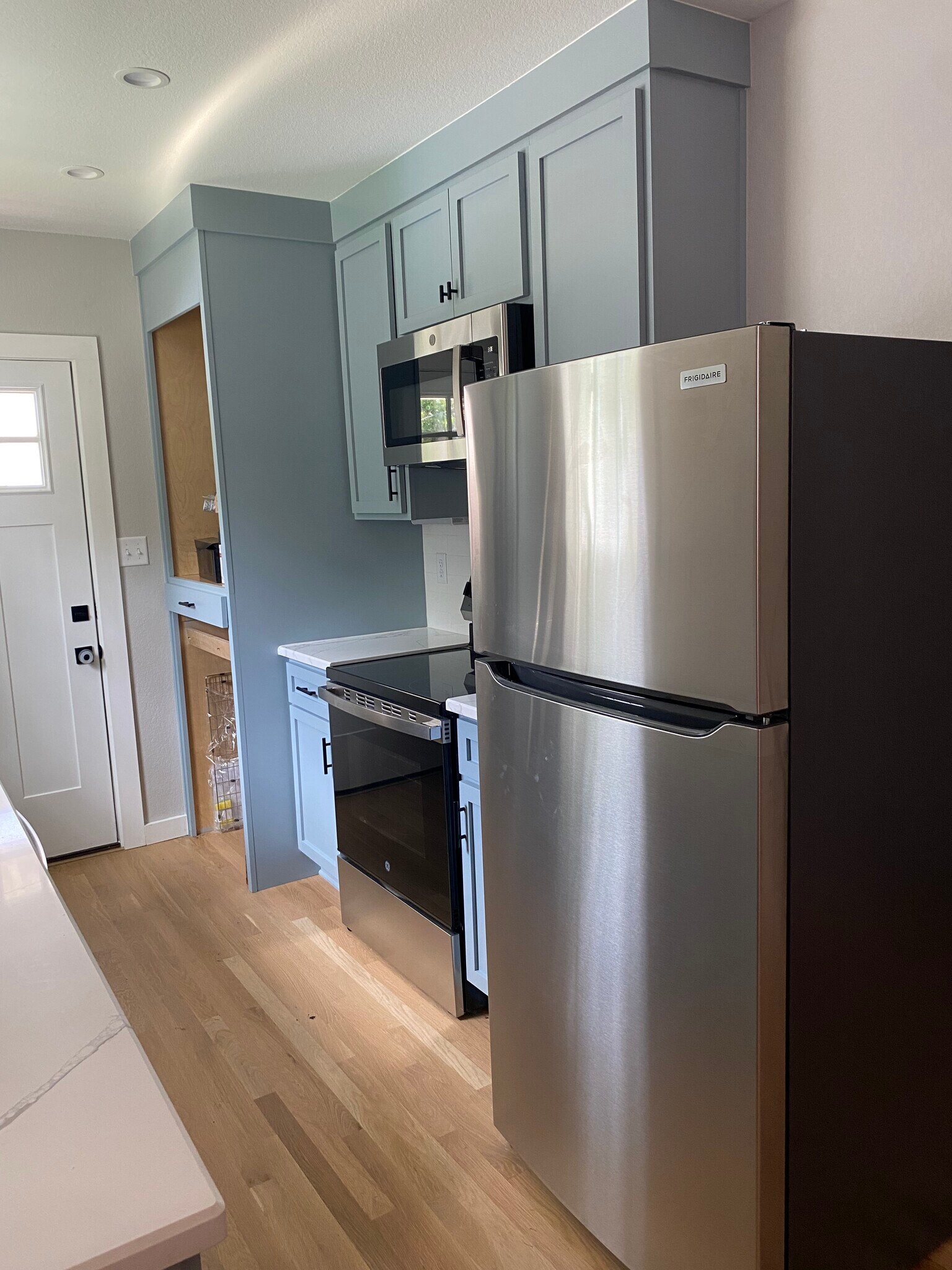 Kitchen - 1811 Garfield St