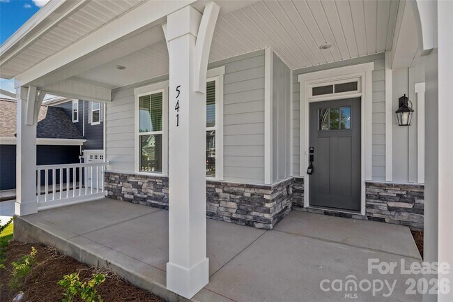 Building Photo - 541 Mahogany Rd