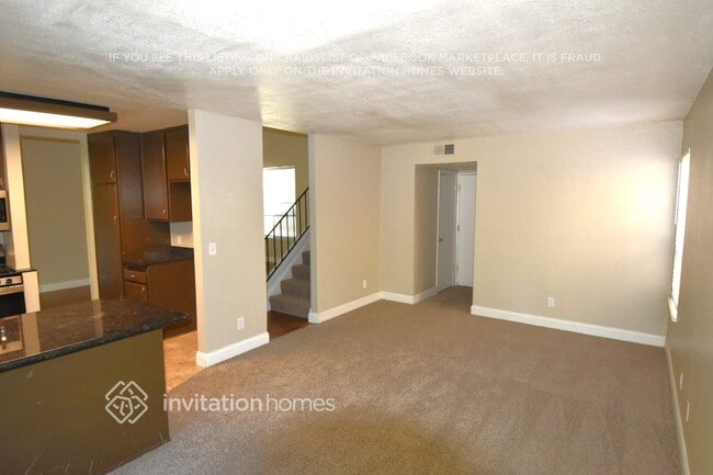 Building Photo - 3503 Del Sol Way