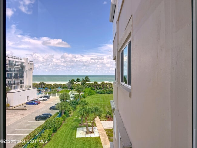 Building Photo - 2020 N Atlantic Ave