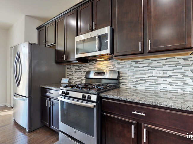 Building Photo - 2891 Henley Ln