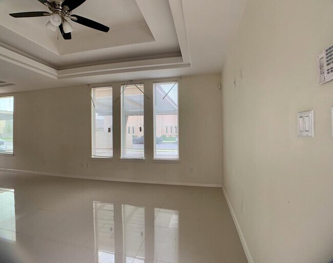 Building Photo - 2110 Taxco Ct