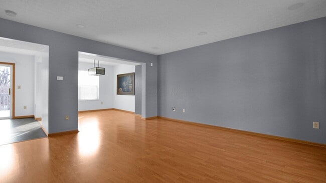 Building Photo - 1602 Covina Dr