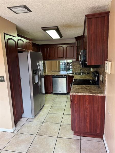 Building Photo - 615 NW 210th St