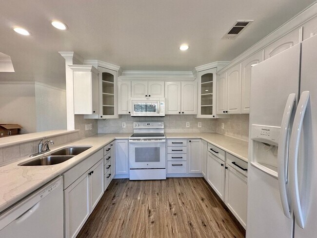 Building Photo - Almost Ready! 3/2/2 On 1 Acre in Brownsboro!