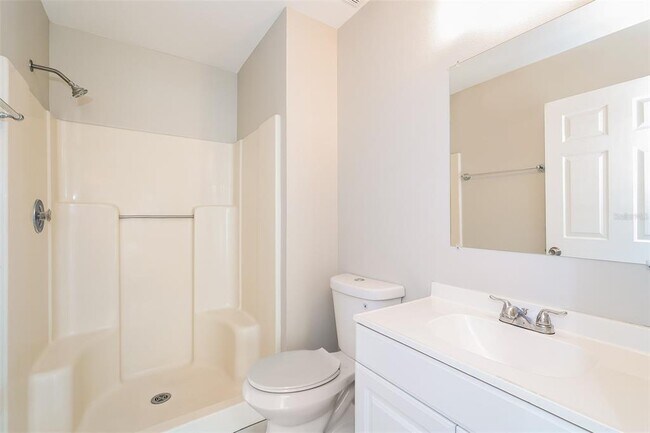 Building Photo - 657 Koala Ct