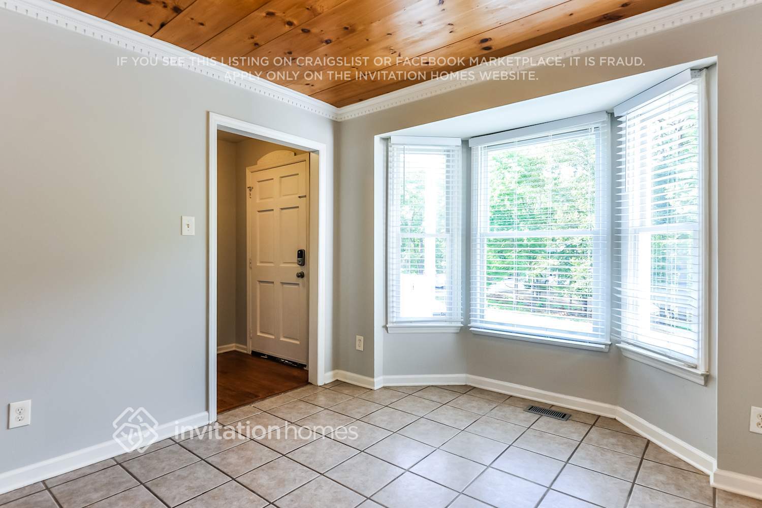 Building Photo - 1017 Riderwood Ct