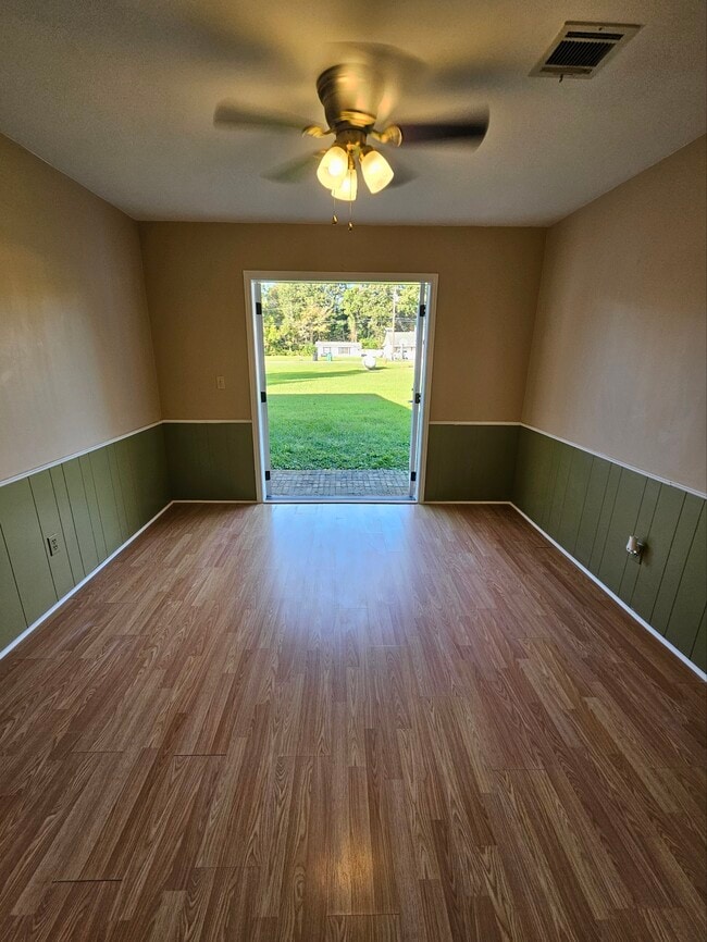 Building Photo - 1128 S Shireview Cir