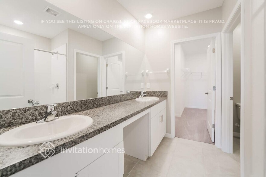 Building Photo - 11294 Riley Pines Cir