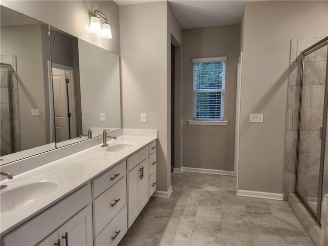 Building Photo - 3417 Park Pointe Cir