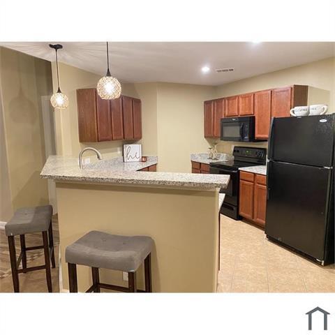 Building Photo - 513 Paddle Dr