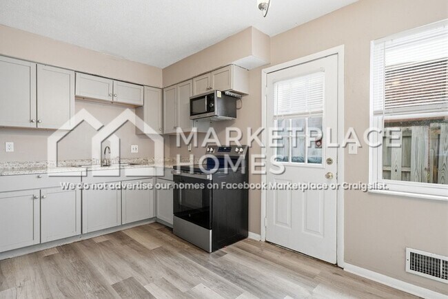 Building Photo - 5702 Beechcroft Rd