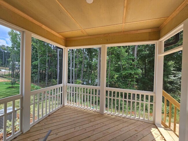 Building Photo - 3127 Armeria Dr