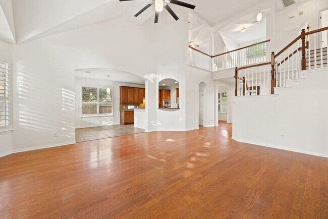 Building Photo - 908 Golden Palomino Ct