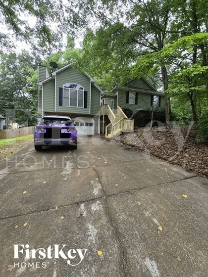 Building Photo - 2518 Lorne Ct SW