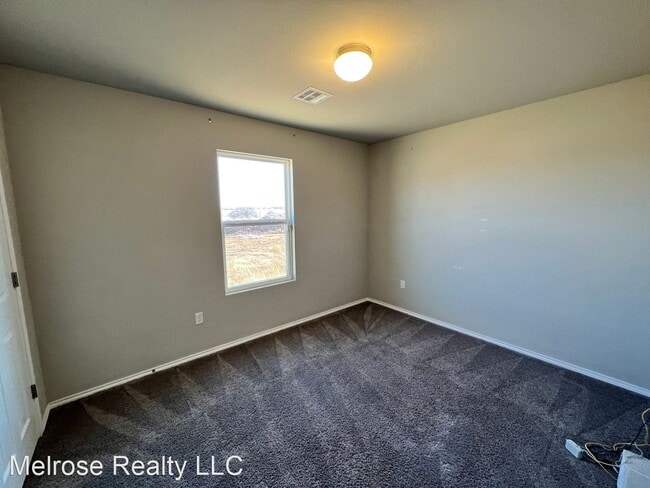 Building Photo - 3 br, 2 bath House - 9424 NW 122nd Terrace