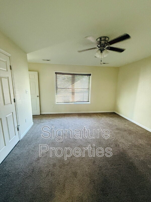 Building Photo - 3239 Granby St