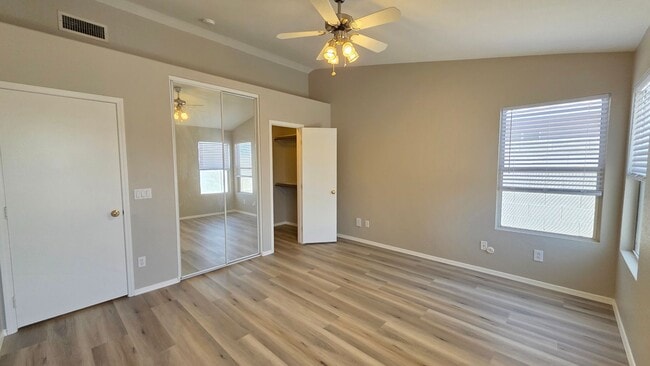 Building Photo - Newly Renovated 3 Bedroom 2 Bath