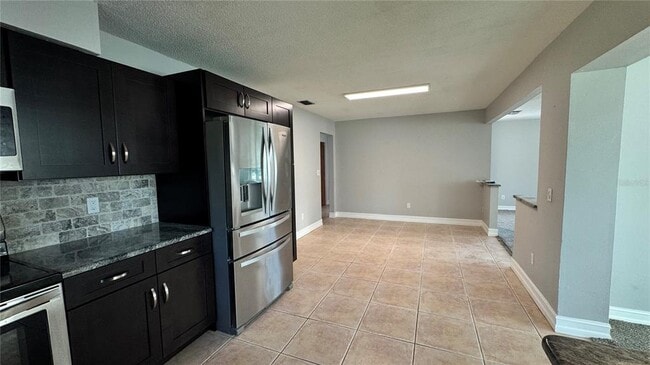 Building Photo - 804 Wildwood Cir
