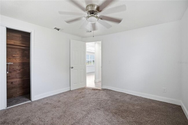 Building Photo - 3301 Rosefield Dr