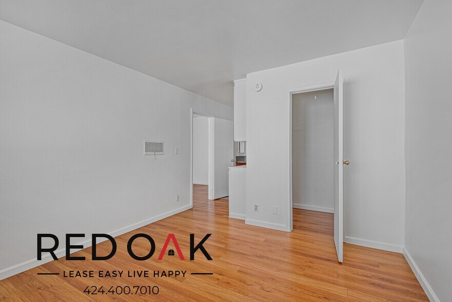 Building Photo - 5624 Fair Ave