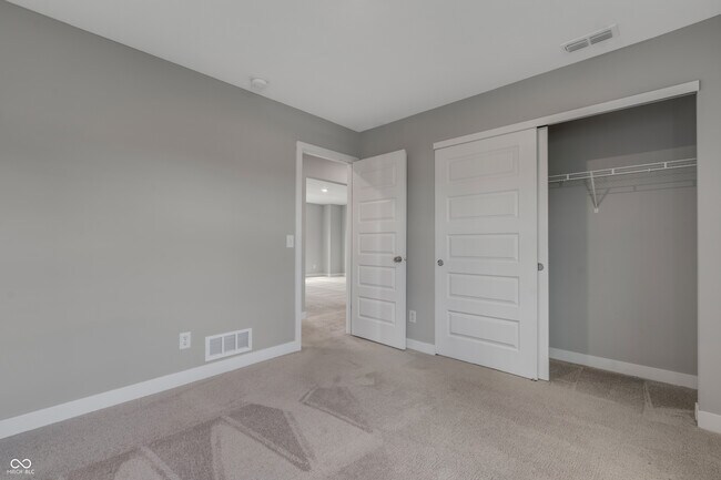 Building Photo - 76 Fernleaf Dr