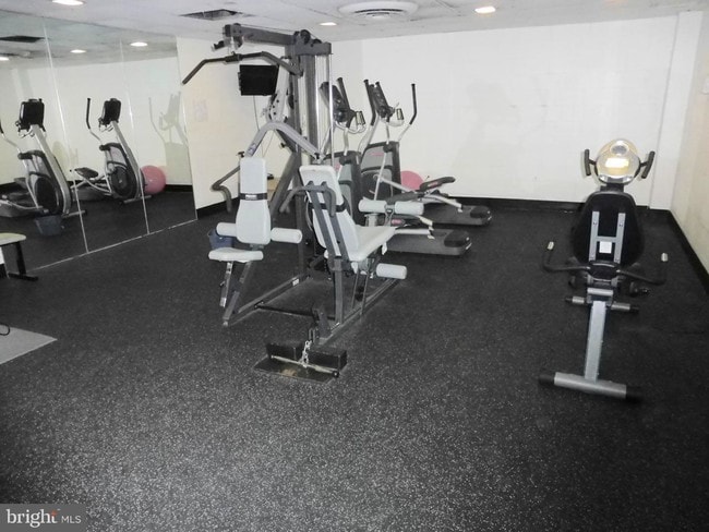 Building Photo - 4242 East-West Hwy