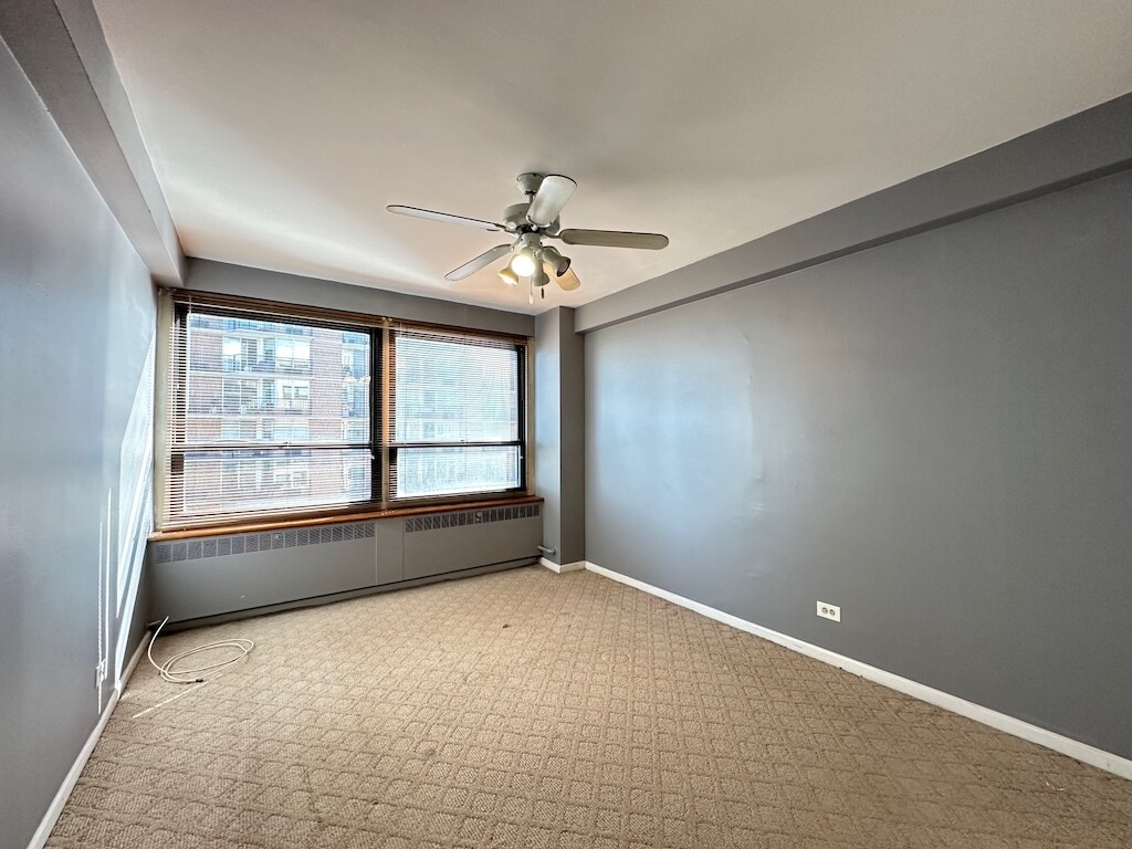 Building Photo - 4180 N Marine Dr