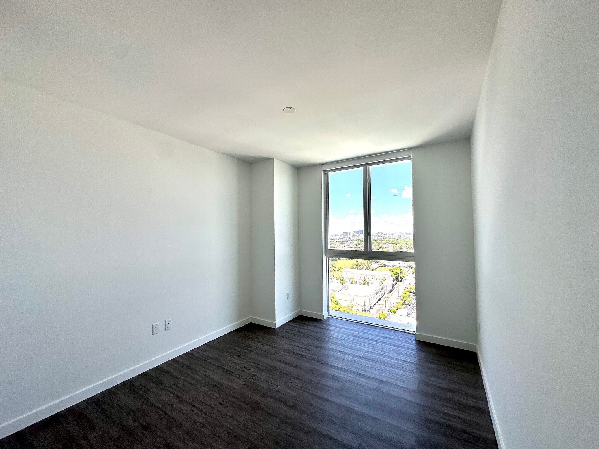 Building Photo - 234 NW 17th St