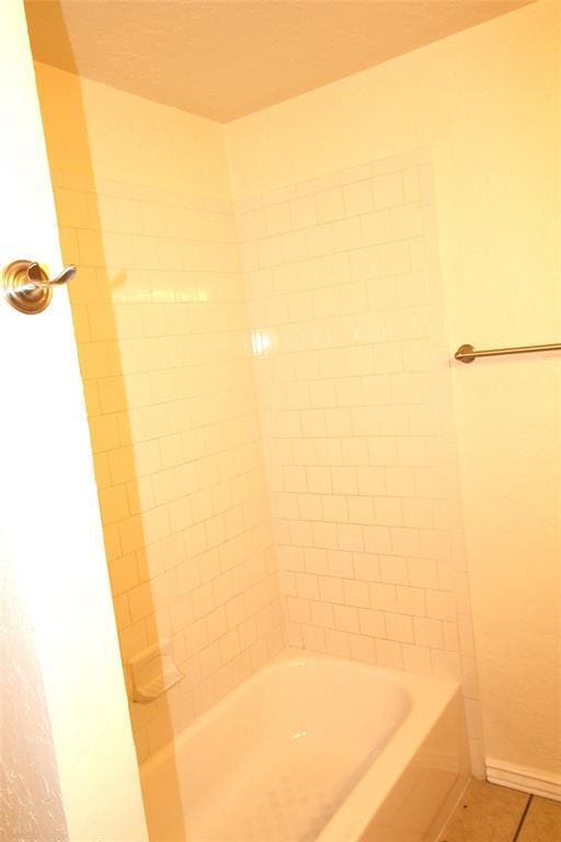 Building Photo - 118 NE 12th St