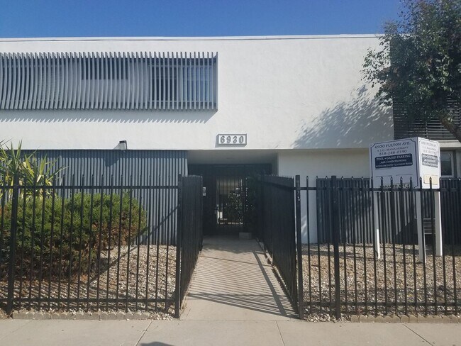 Building Photo - 6930 Fulton Ave