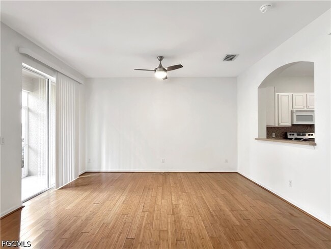 Building Photo - 9729 Heatherstone River Ct