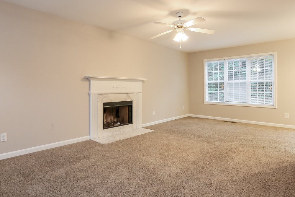 Building Photo - 9490 Pebble Creek Ct