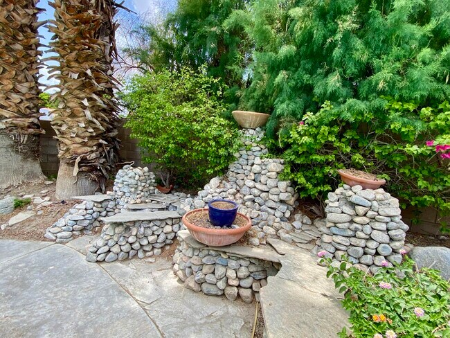 Building Photo - 28851 Avenida Diosa