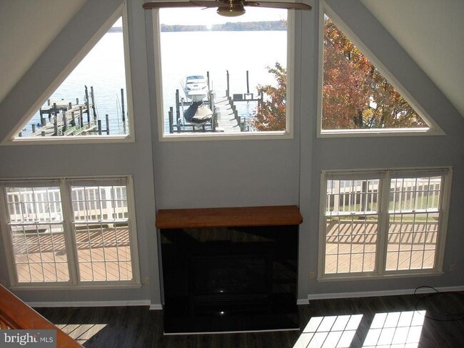 Building Photo - 1219 Bayside Rd