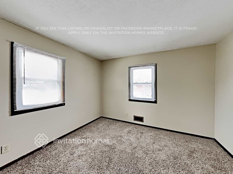 Building Photo - 8427 Northern Dr