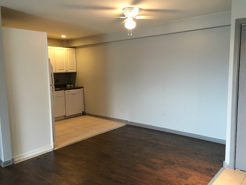 Building Photo - 8432 W 103rd Terrace