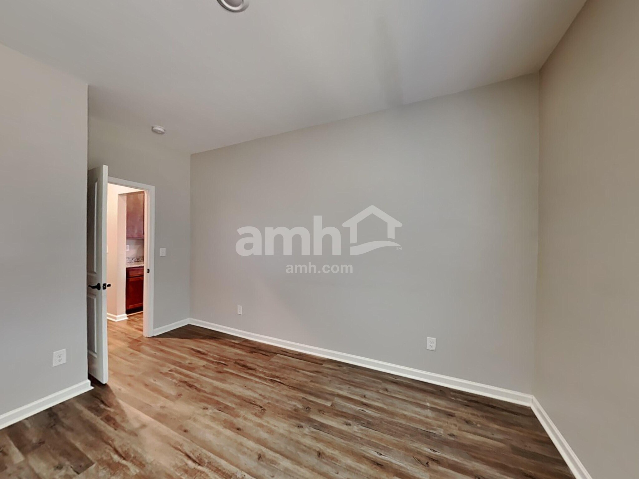 Building Photo - 170 Al Jennah Blvd