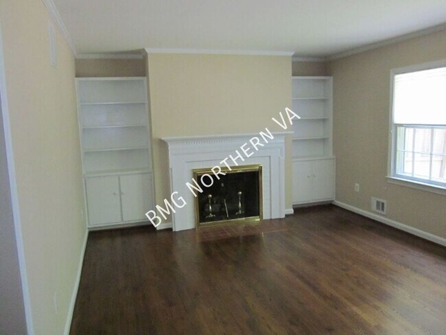 Building Photo - 1160 Wimbledon Dr