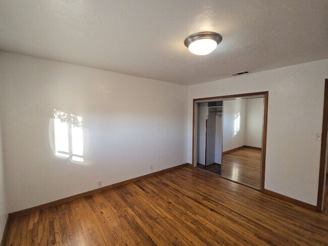 Building Photo - 1316 Rohnerville Rd
